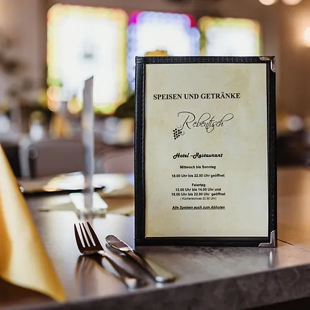 Rebentisch - Restaurant Privatunterkunft Hasselfelde